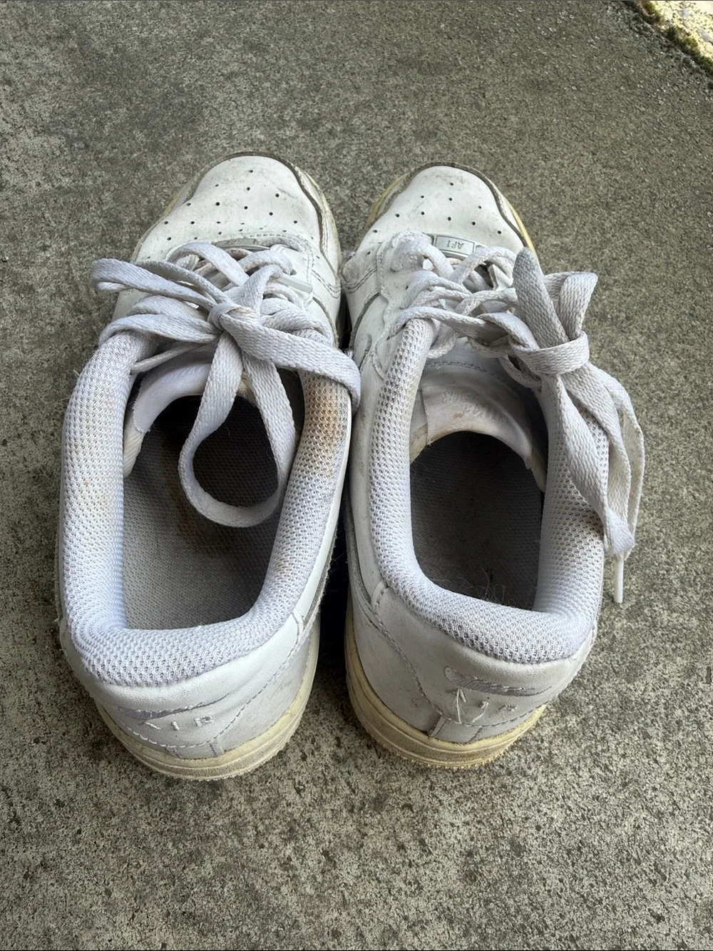 Air Force 1 - Picture 7 of 8